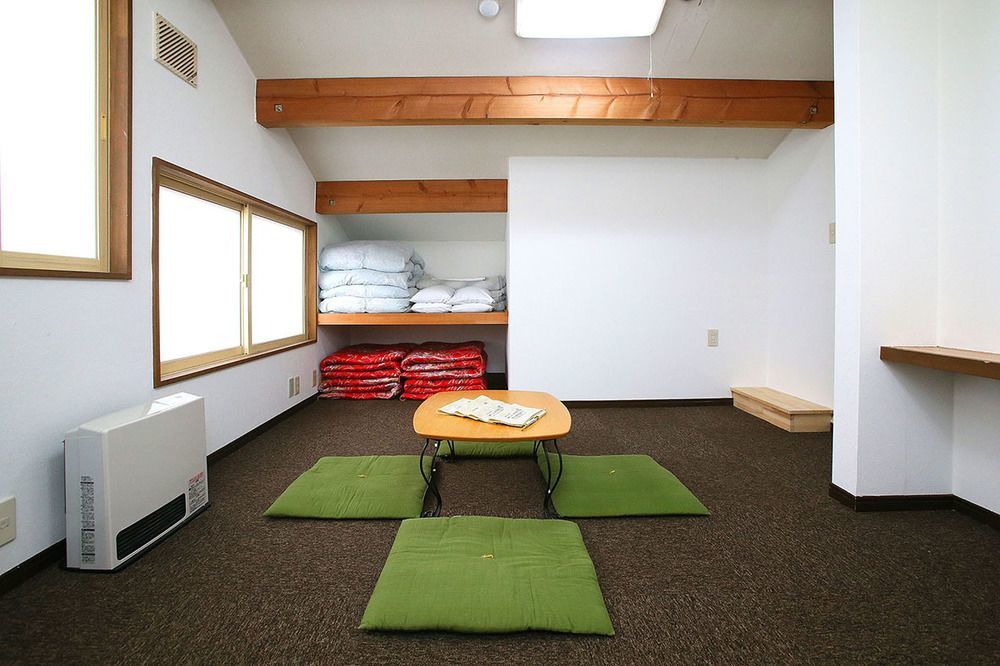 Nozawaonsen Guest House Miyazawa Exterior photo